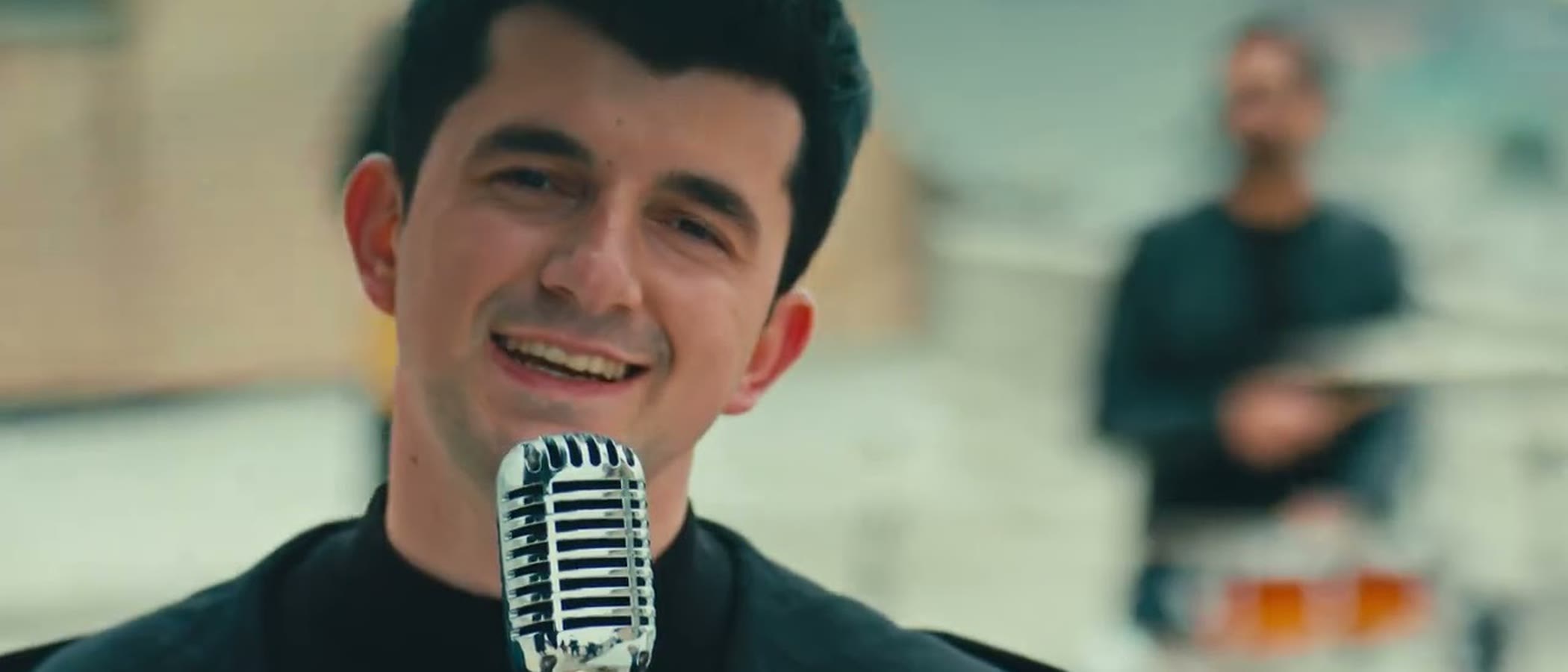 Ikram — Sing, My Guitar